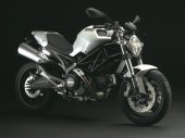 2009 Ducati Monster 696 photo